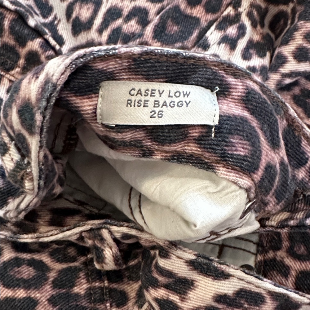 Pacsun Casey Low Rise Baggy Leopard Print Wide-Leg Pants - size 26 - Picture 6 of 9